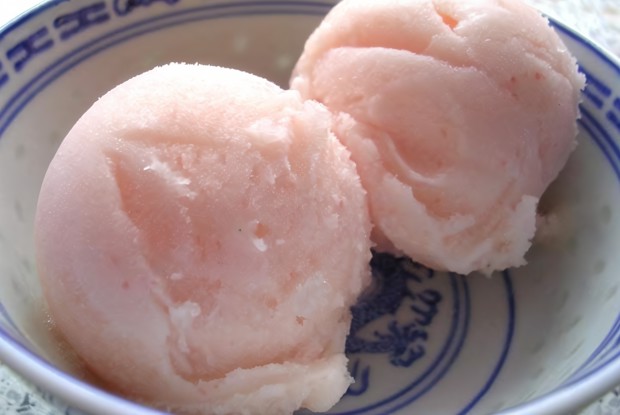 Клубнично-грейпфрутовый сорбет