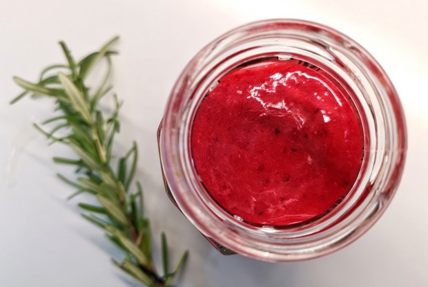 Клюквенное варенье с розмарином