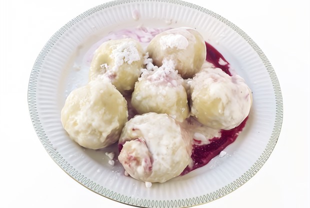 Кнедли со сливами