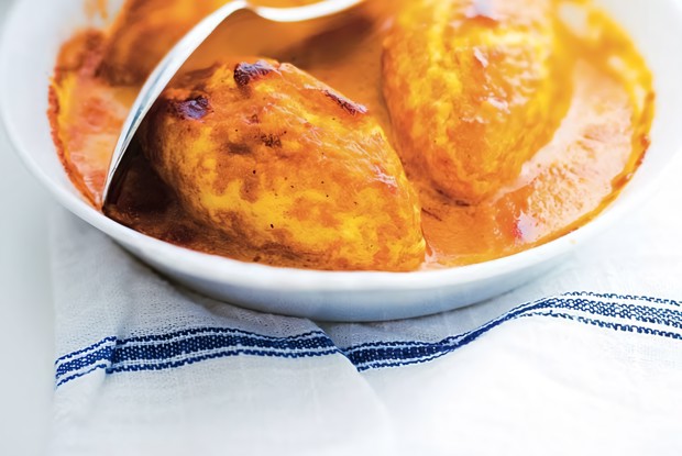 Кнели из щуки с соусом нантюа