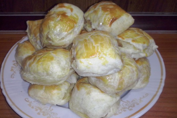Кныши из слоеного теста с картошкой