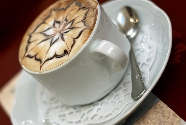 Кофейный напиток с яблочным соком