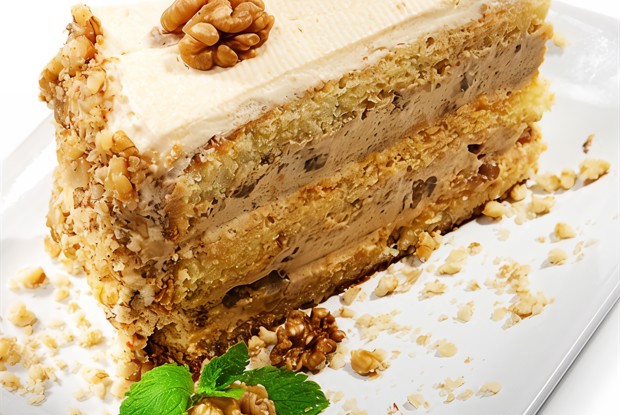 Кофейный торт с грецкими орехами