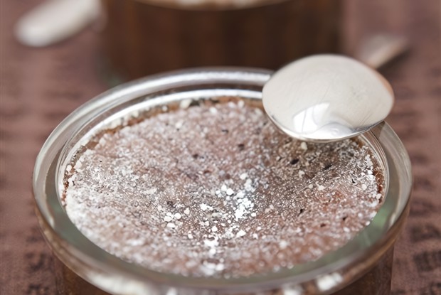 Кофейное суфле с соусом мокко