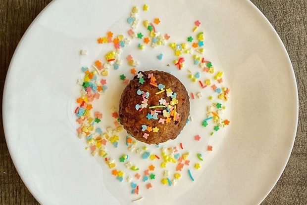 Кофейно-овсяные ПП-кексы с финиками