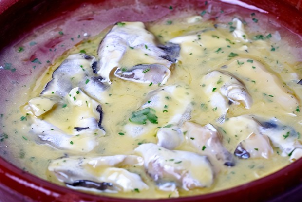 Кокочас в зеленом соусе