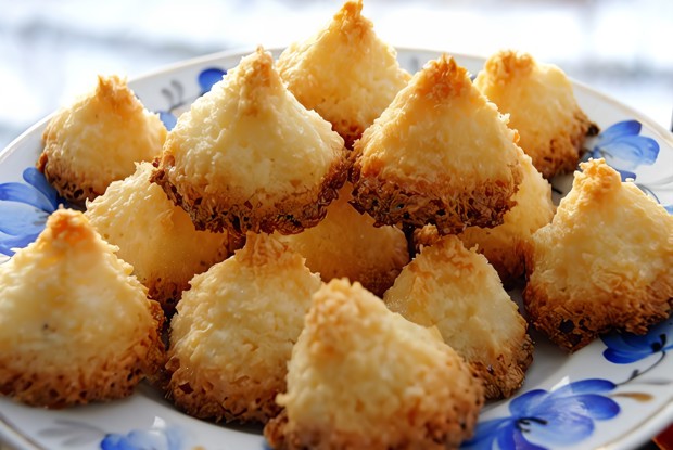 Кокосовые конфеты из стружки «Пирамидки»