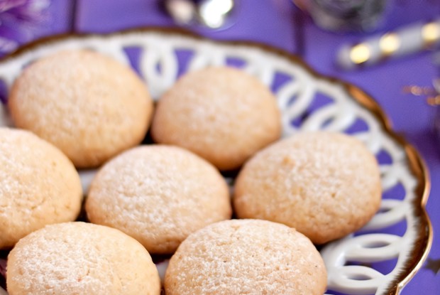 Кокосовое печенье с кардамоном