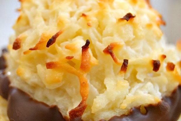 Кокосовые макарон со сгущенным молоком