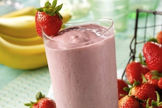 Кокосовый смузи с малиной