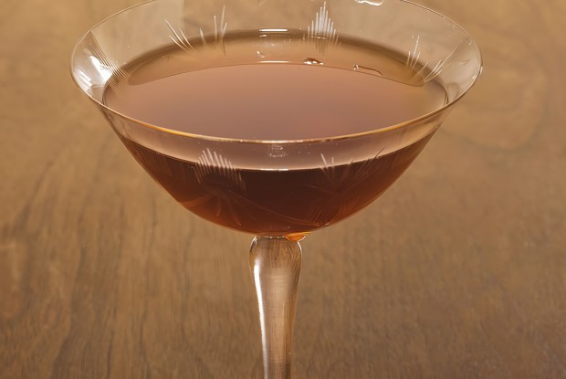 Коктейль «Бальзамик Манхэттен» (Balsamic Manhattan)