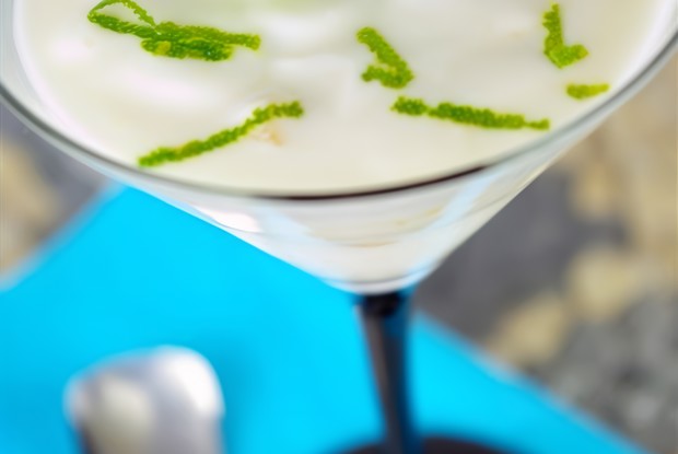 Коктейль из джина с мятным ликером