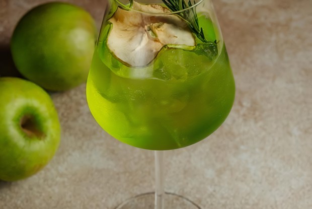 Коктейль Apple Spritz