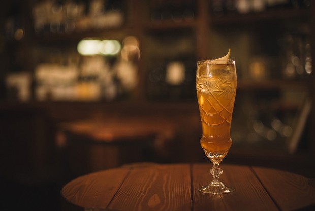 Коктейль «Шальной верблюд» («El camello …loco»)