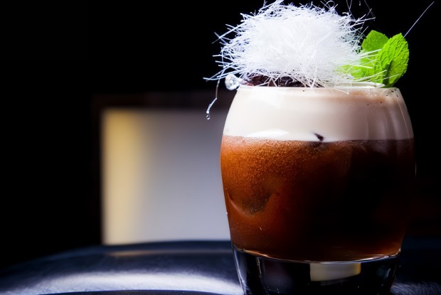 Коктейль Simplex из Мерседес бара