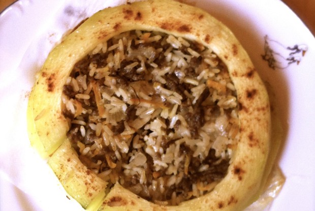 Кольца кабачков с рисом и фаршем