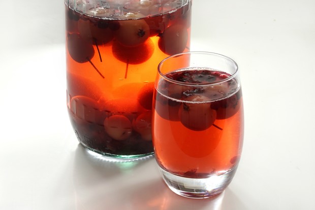 Компот из ранеток с клюквой