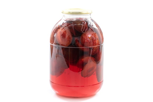 Компот из слив с ромом