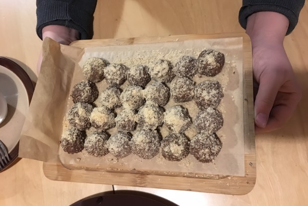 Конфеты Little Ball из детской смеси