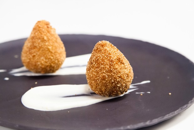 Бразильские картофельные котлеты кошинья