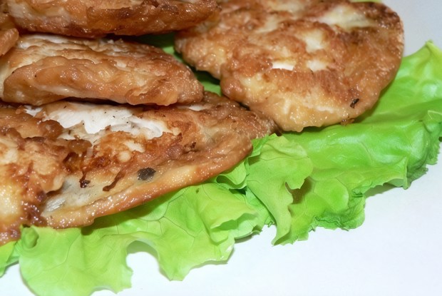 Котлеты из индейки по-албански