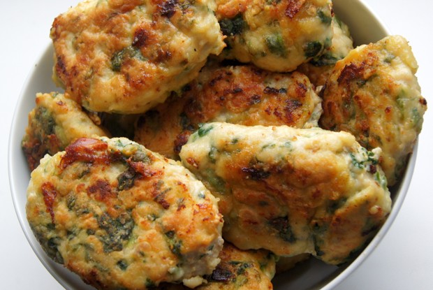 Котлеты из индейки со шпинатом