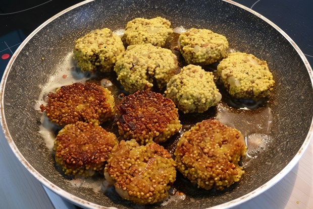 Котлеты пшенные с морковью