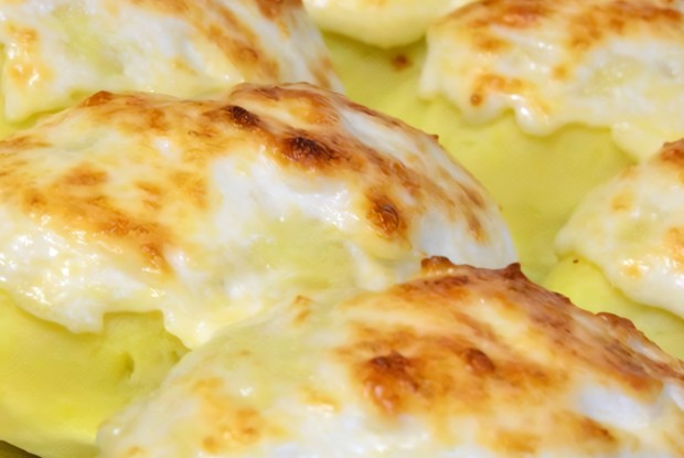 Котлеты в картофеле под сырной шапкой