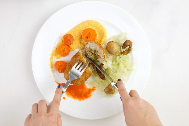 Котлеты из кролика с кабачками