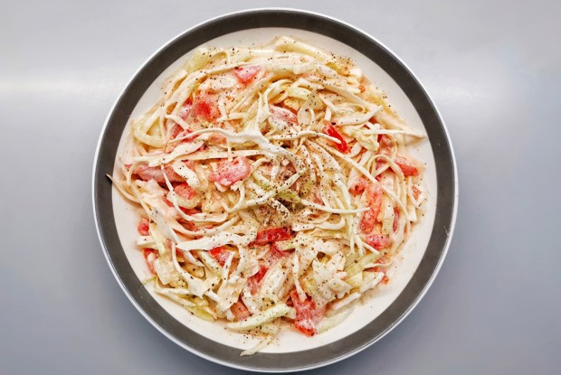 Коулсло со свежими овощами