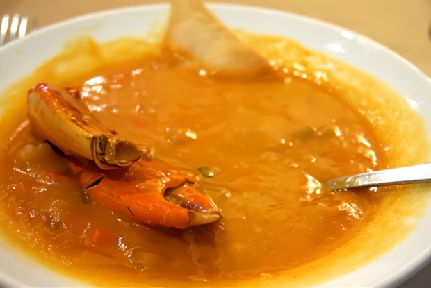 Краб в перечном соусе по-сингапурски