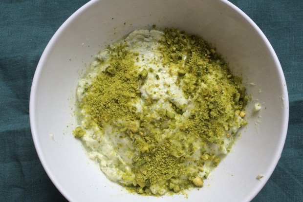 Крем из маскарпоне с тархуном