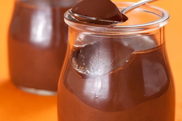 Крем из шоколада и сливок