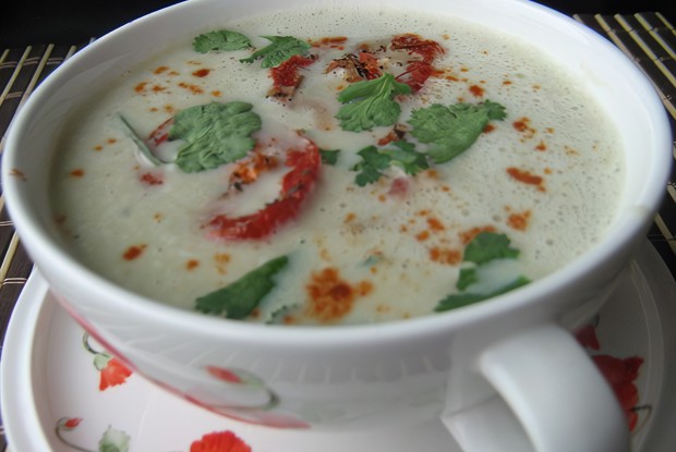 Крем-суп из баклажанов с запеченными помидорами