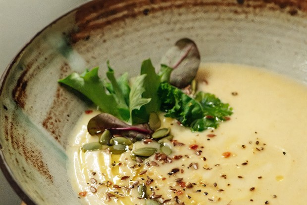 Крем-суп из цветной капусты со специями