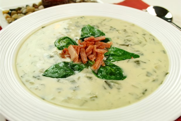 Крем-суп из лука-порея и картофеля с беконом