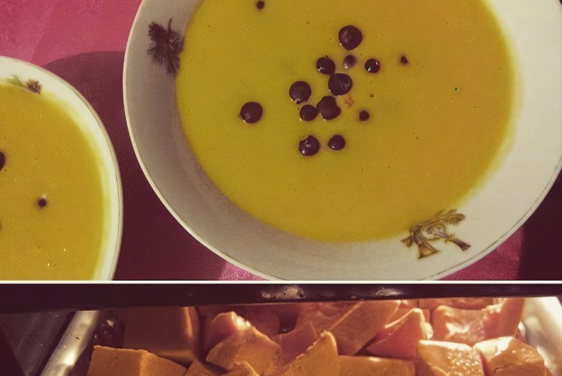 Крем-суп из печеной тыквы с клюквой