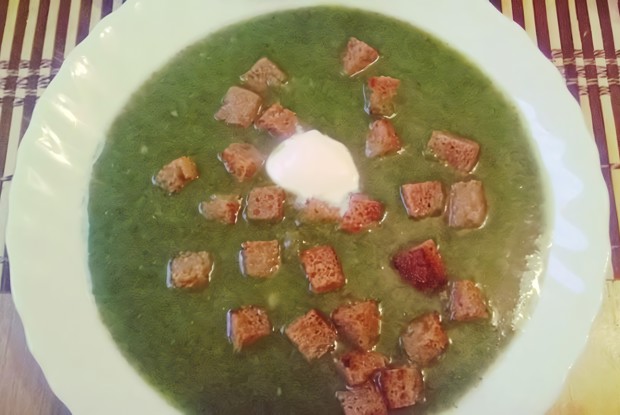 Крем-суп из шпината и брокколи