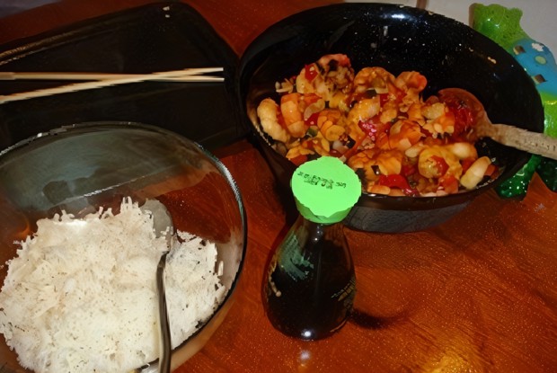 Креветки по-тайски в соусе из сладкого чили и имбиря