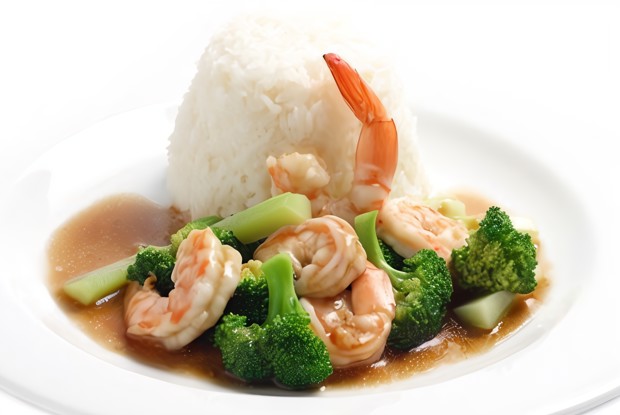 Креветки с брокколи в чесночном соусе чили