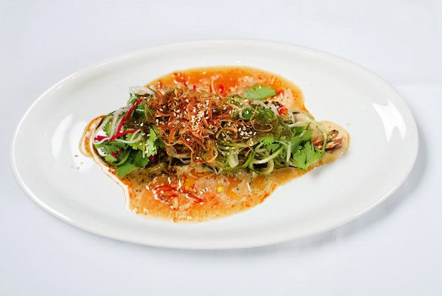 Креветки с цукини в сладком соусе чили