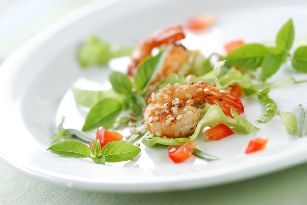 Креветки в ароматной кунжутной панировке