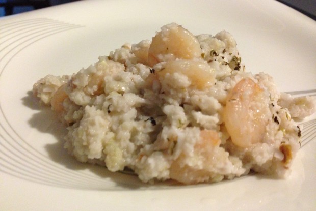 Креветки в кокосово-чесночной заправке по-полинезийски