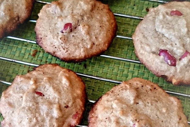 Кукис с арахисовой пастой и арахисом