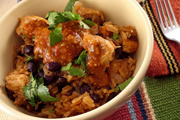 Курица и рис с черной фасолью