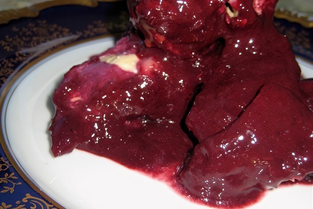 Курица с ежевикой