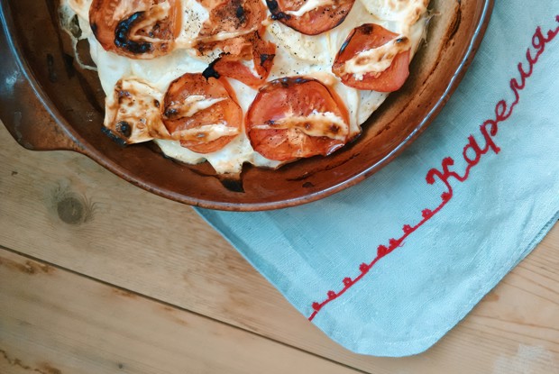 Курица с картофелем и кабачками, запеченная в духовке