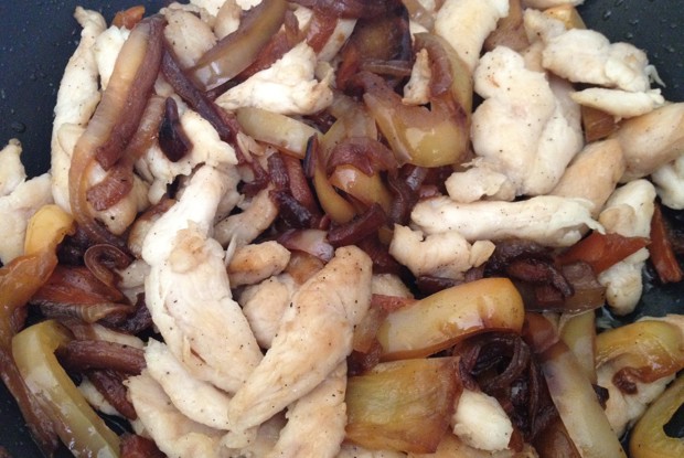 Курица с овощами в восточном стиле