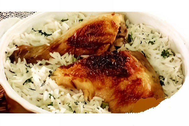 Курица со сметаной и рисом