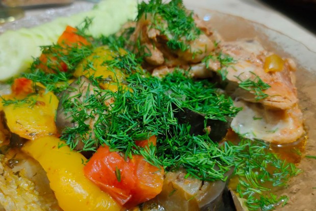 Курица тушеная с овощами